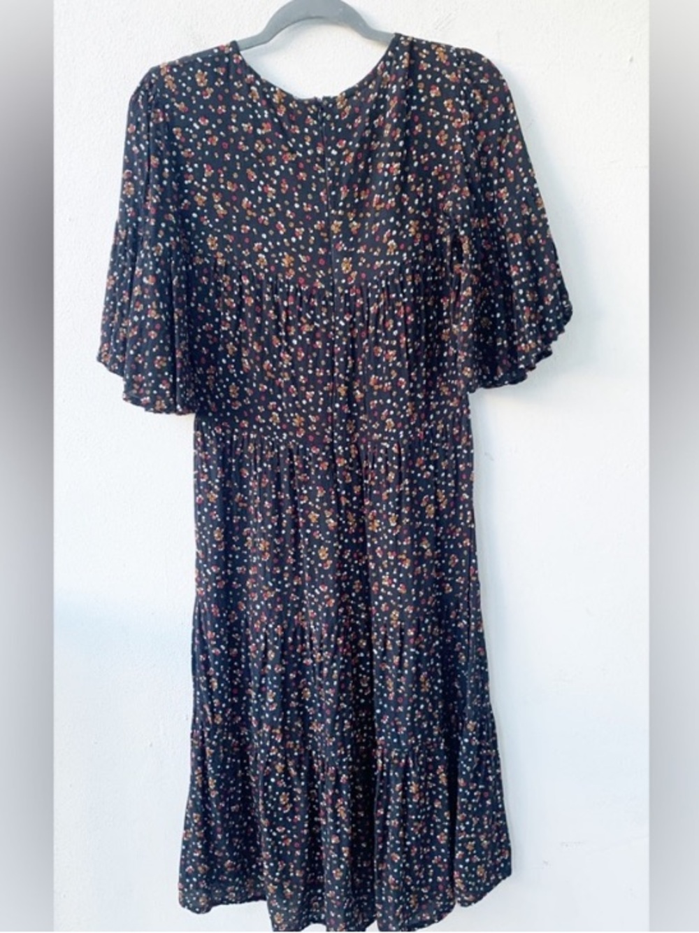 Anthropologie Faithfull the Brand Melia Black Floral Bell Sleeve Midi Dress M - Picture 5 of 7